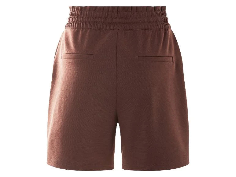 Womens Shorts with side pockets, fake back pockets, elastic waistband and drawstring pleats