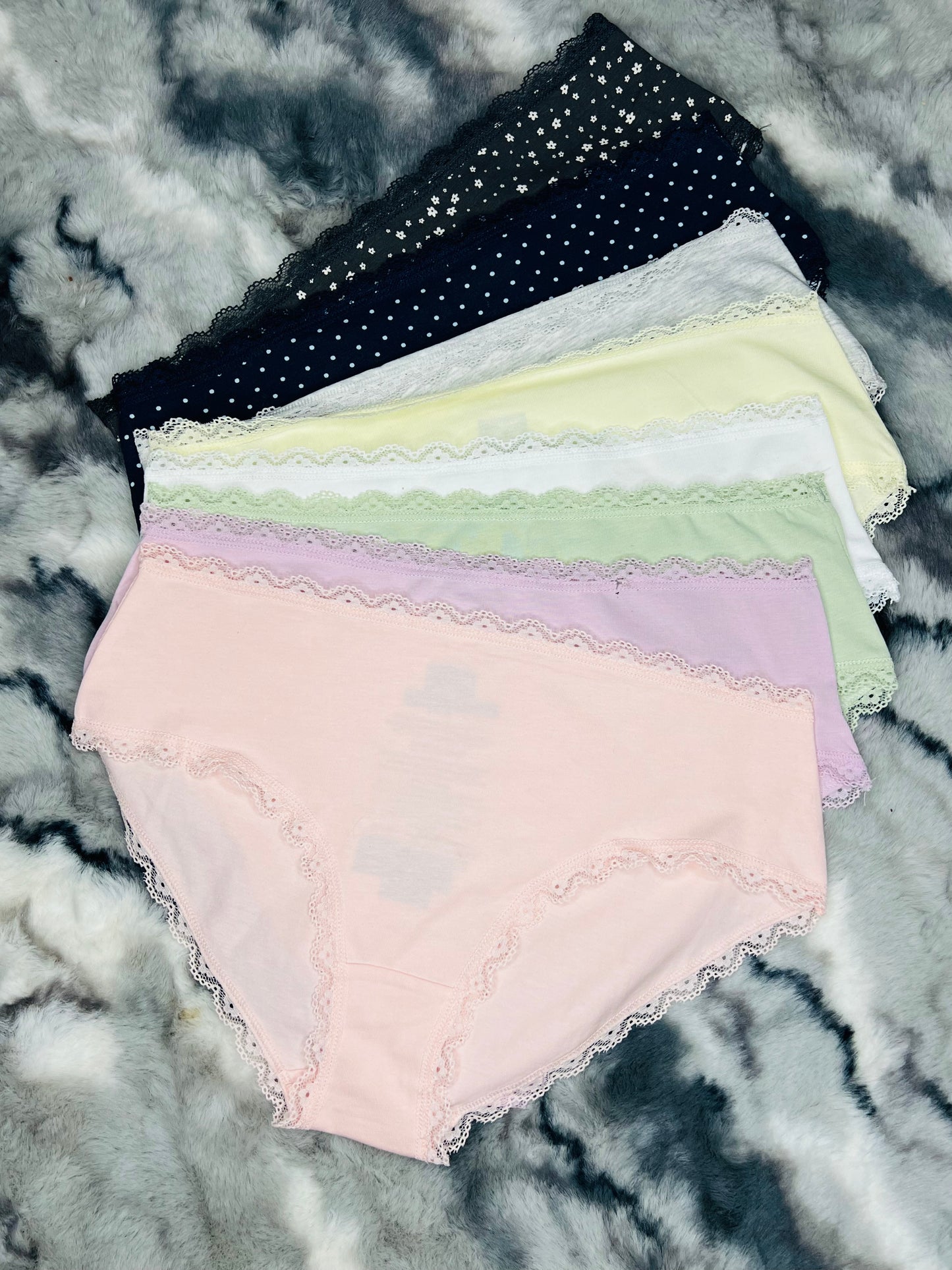 7 pcas Pack Ladies Premium Cotton Lace Brief Panty (Original ALLDI Band)