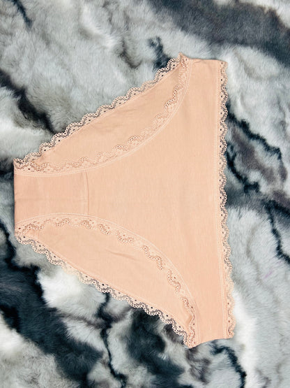 7 pcas Pack Ladies Premium Cotton Lace Brief Panty (Original ALLDI Band)